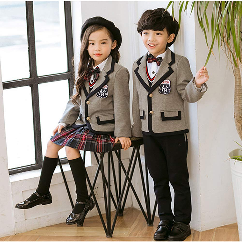 卒園式 入学式で女の子に人気のワンピース スーツ 袴11選 着回しのコツも紹介 ままのて 卒園式 入学式で女の子に人気のワンピース スーツ 袴11選 着回しのコツも紹介 ままのて