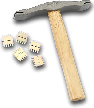 Footprint Scutch Hammer with 5 Combs and Hickory Handle