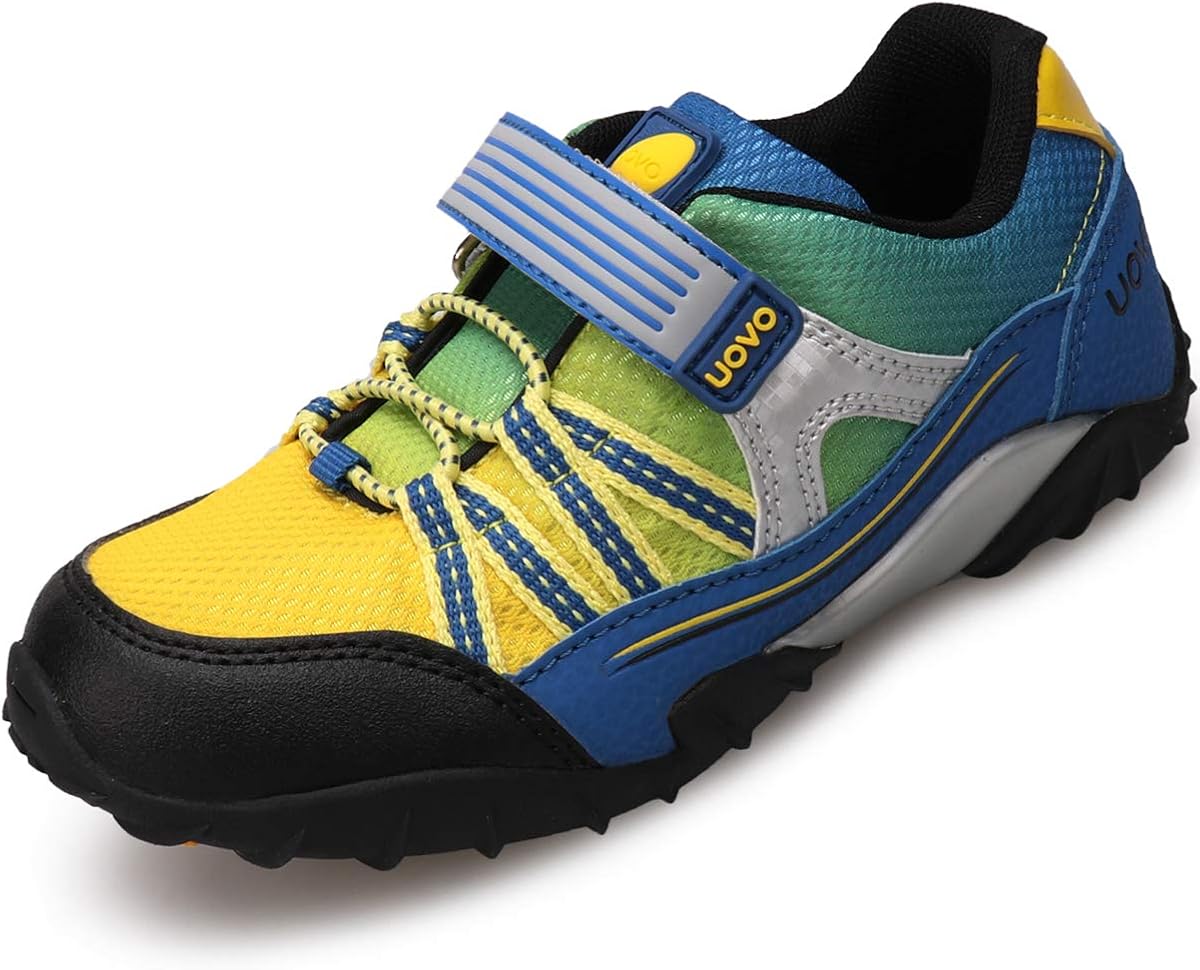 little boys athletic shoes