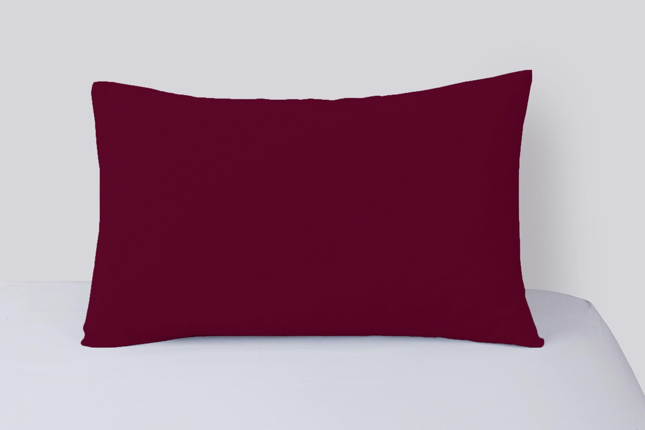 GMTEXTILE 100% Egyptian Cotton 200 TC Pair of Pillowcases, BURGUNDY