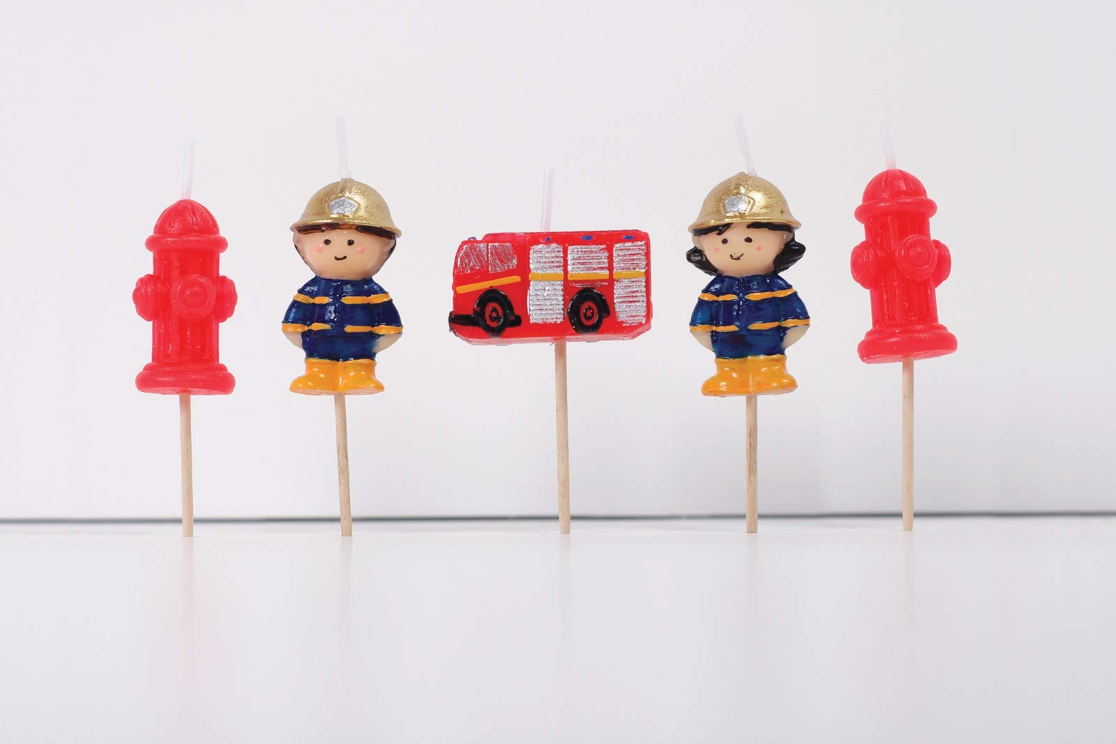 Smiling Faces Birthday Candles for Cake Topper Decoration Design Animals Pirate Football 1 30 40 50 21 Number Candle Easy Use Perfect for Parties Special Occasions – Firefighter