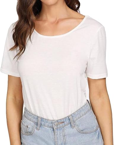 fille avec t shirt transparent