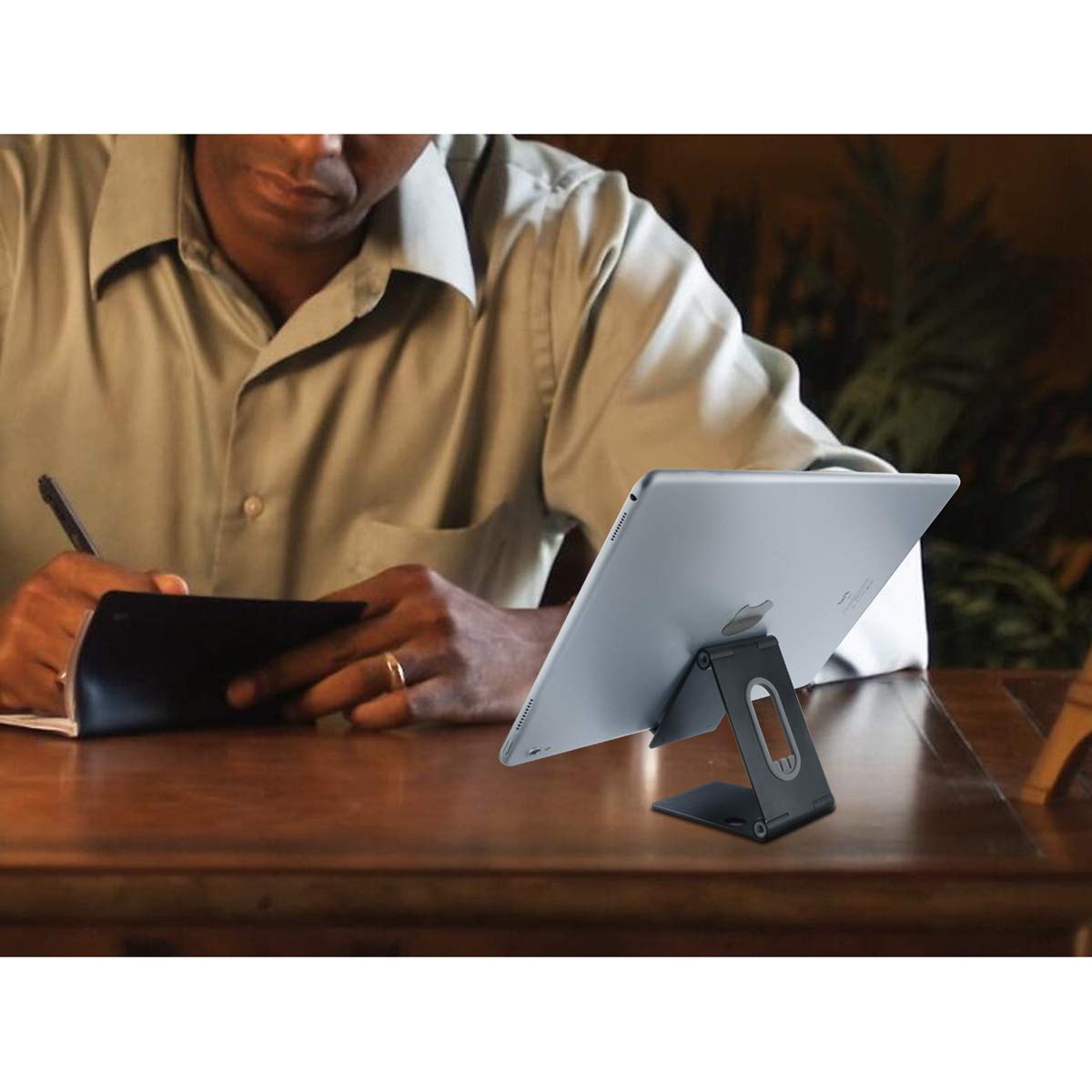 AUTFIT Foldable Desk Phone Stands, Tabletständer Einstellbar, Handy Halter, Ebook Reader Ständer, Switch Ständer, Universal Tischständer Halterung Tablet Stand für Smartphone, iPad, Kindle (Schwarz)