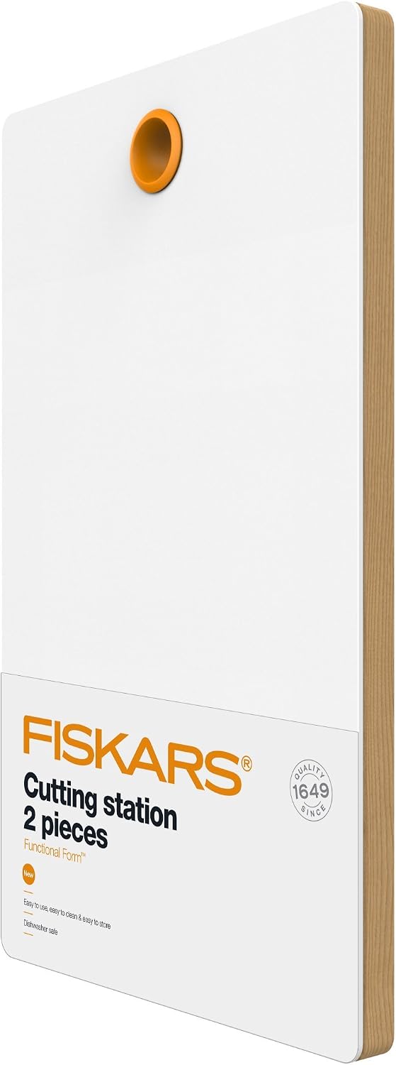 Fiskars Cutting Station, 2-part, Consisting of 1 Cutting Board and 1 Support, Birch Wood Board / Plastic Support