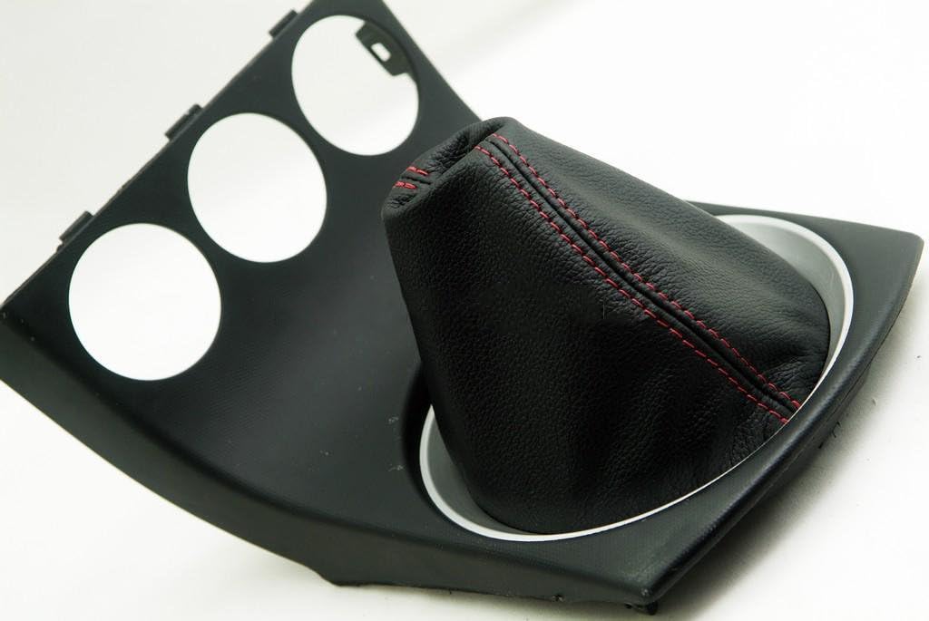 DSV Fits 20032008 Nissan 350Z Real Black Leather Manual