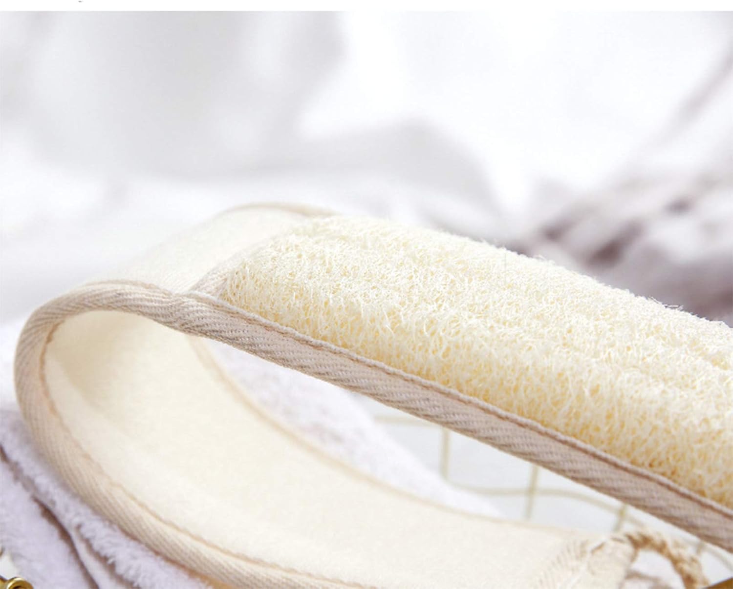 Exfoliating Loofah Back Scrubber for Shower Natural Luffa Loofah Pad Bath Brush Body Bath Sponge - Image 4