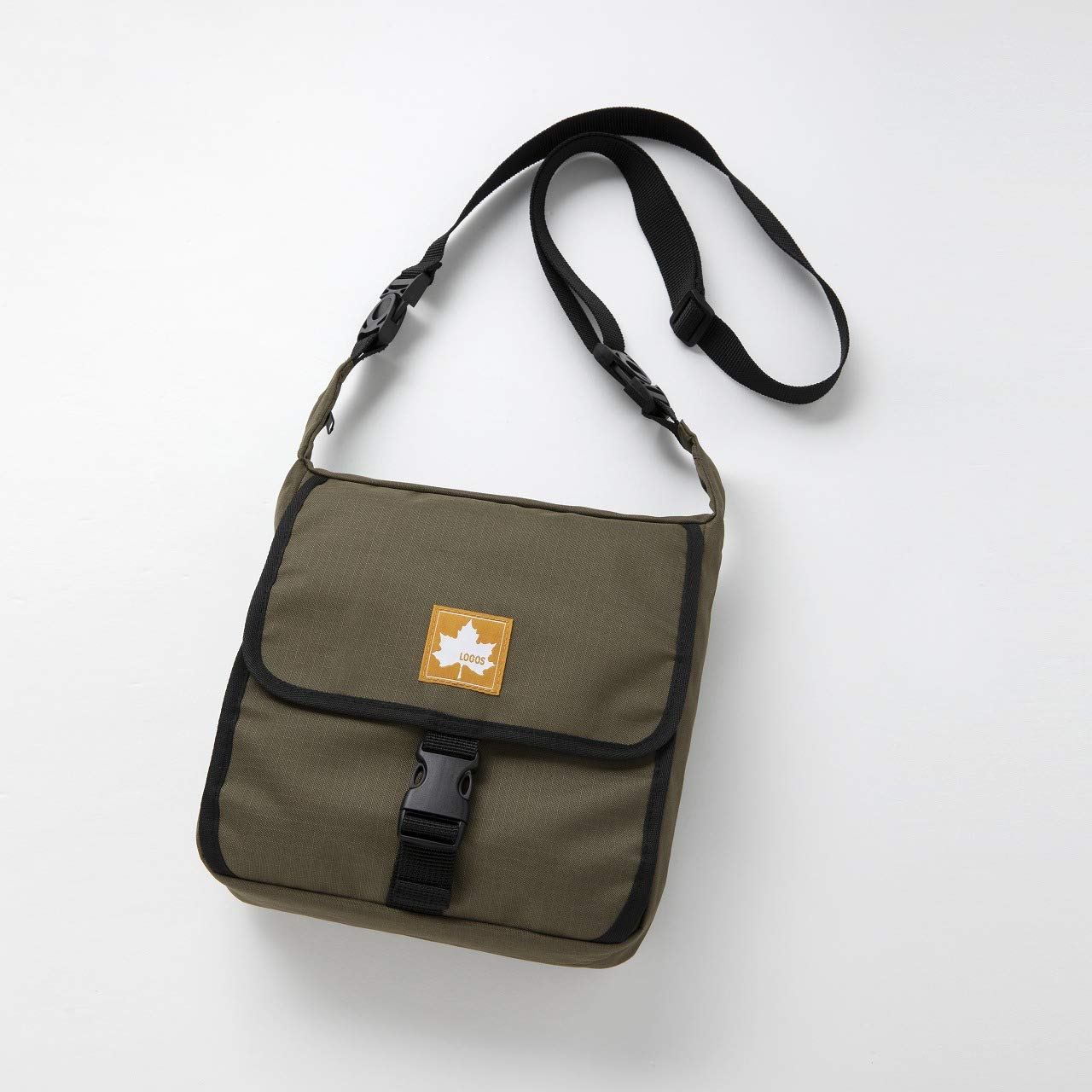 LOGOS MULTI SHOULDER BAG BOOK Olive 雑誌付録 ブランドムック本