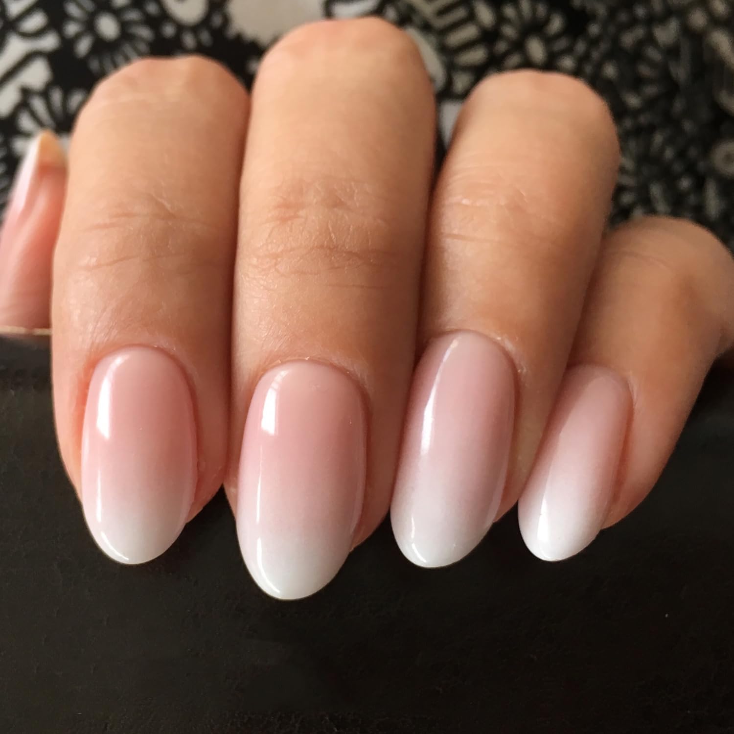 modelones Short Press on Nails, 32Pcs 16 Sizes Oval Fake Nails Kit Press Ons with Nail Glue, Adhesive Tabs, Nail File, Prep Pad, Manicure Stick, Pink Ombre