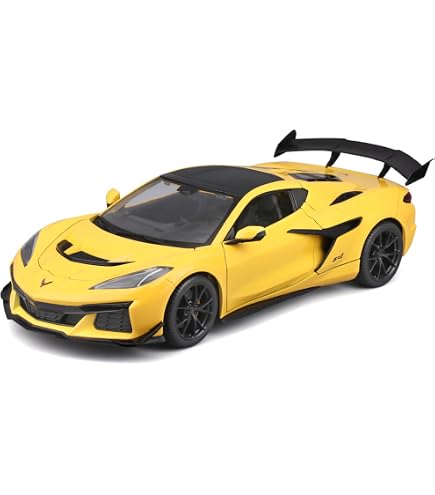 Amazon.com: Maisto 2015 Chevy Corvette Z06, Yellow 31133-1/24