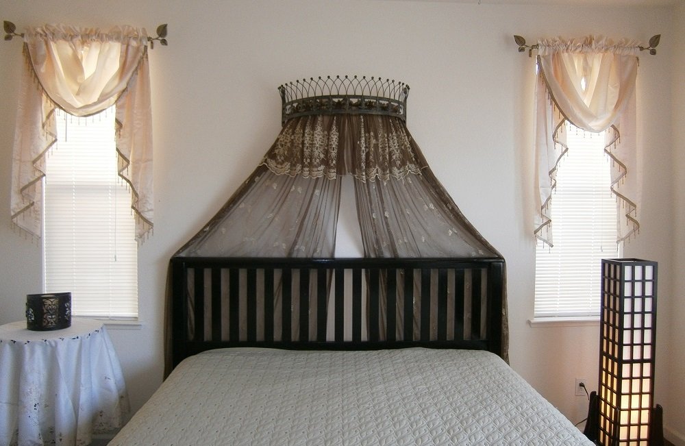 Octorose Metal Wall Teester Bed Canopy Drapery Crown Hardware