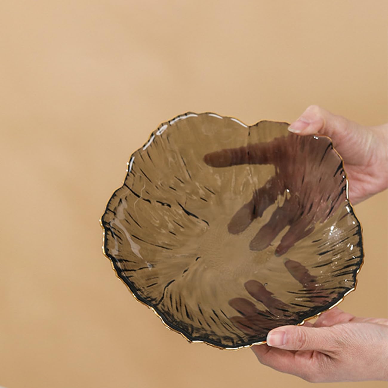 soulnioi Glass Fruit Plate, Flower Shape Crystal Dinner Plate, Snack Dessert Plate Serving Tray Decorative Plate for Wedding Party Office - Smoke Grey