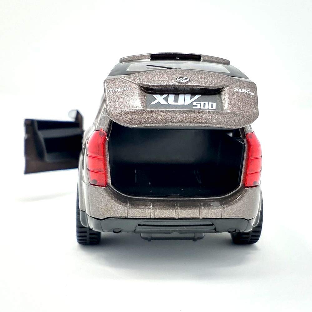 xuv500 metal toy car