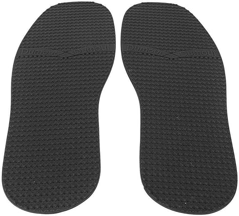 black skid free shoes