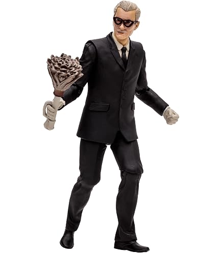 Amazon.com: DC Comics Batman Hush Series 3 Alfred Action Figure