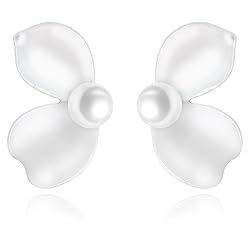 Trinckle White Pearl Stud Earrings for