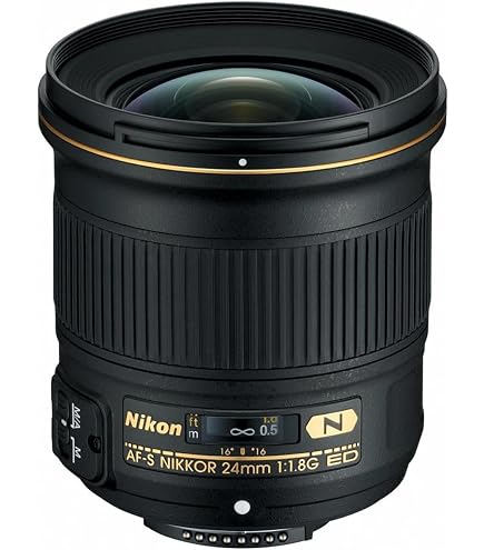 Amazon.com : Nikon AF FX NIKKOR 28mm f/1.8G Compact Wide-angle