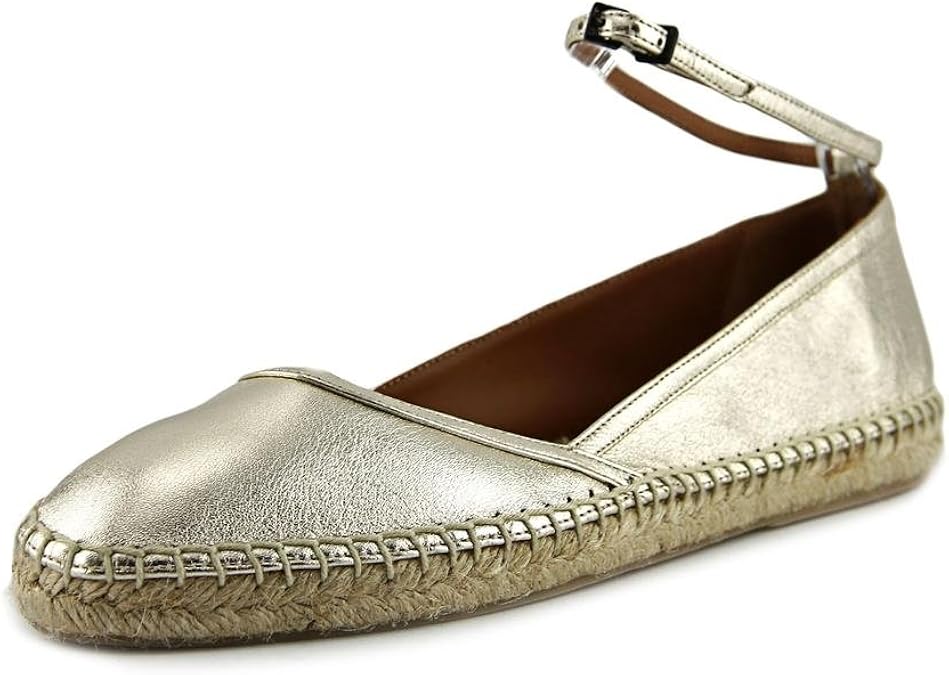 Ultra-flat flip flops in patent leather and enameled logo detail | Woman | Giorgio Armani