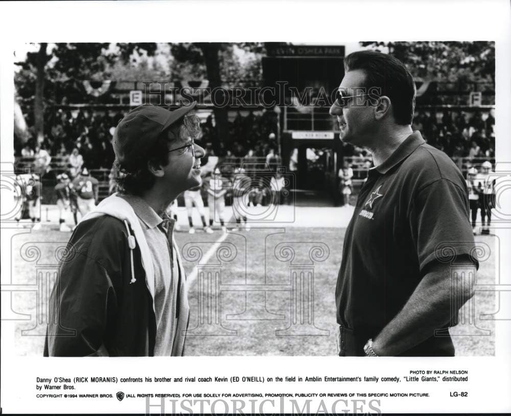 Amazon Com Historic Images 1995 Press Photo Rick Moranis And Ed O Neill In Family Comedy Little Giants Photographs