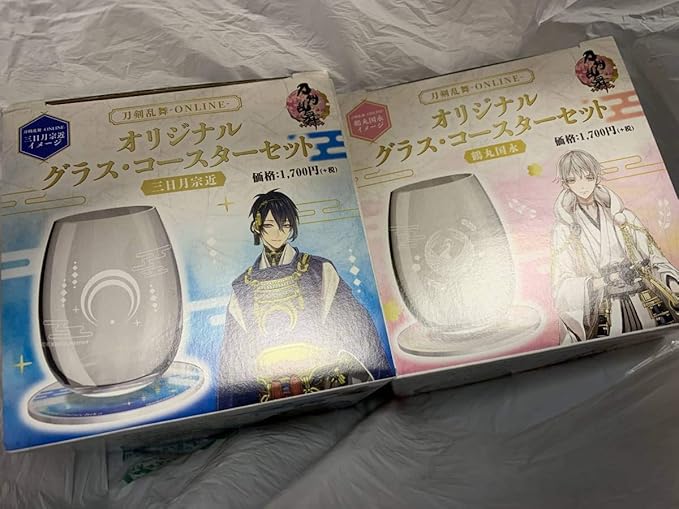 Amazon 刀剣乱舞 Online オリジナルグラスコースターセット 三日月宗近 鶴丸国永 2点セット ファミマ アイドル 芸能人グッズ 通販