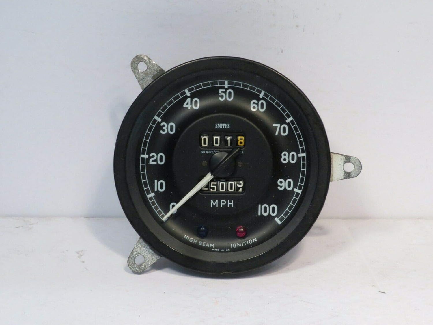 Amazon Com Epc Speedometer 100mph Smiths Used Fits Austin Vanden Plas Princess 1100 Sn6327 00 U Automotive