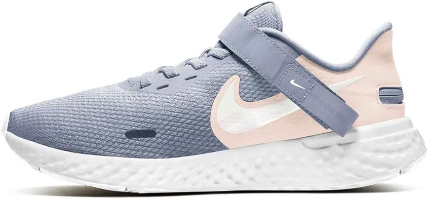 women's nike revolution 5 flyease