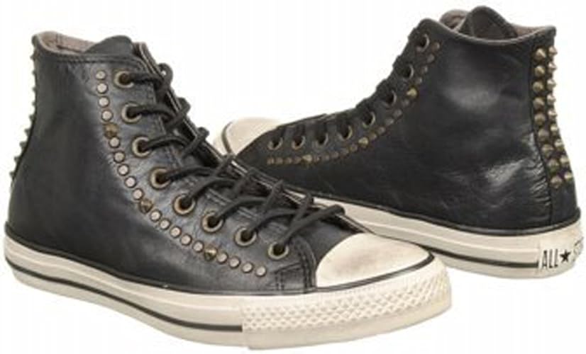 converse blanche a clou