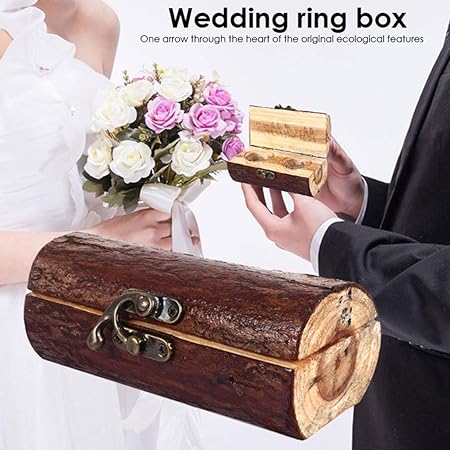Caja de anillos con candado de madera con grabado