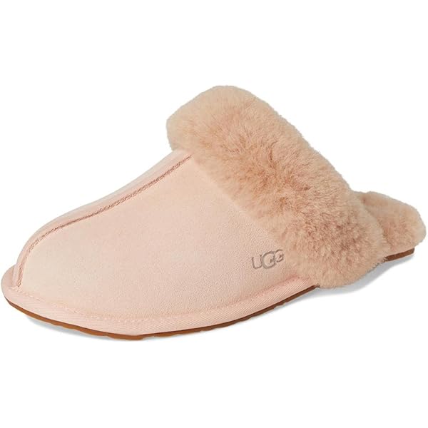 Amazon.com | UGG Women's Janaya Cozy Mule, Black, 5.5 | Mules & Clogs