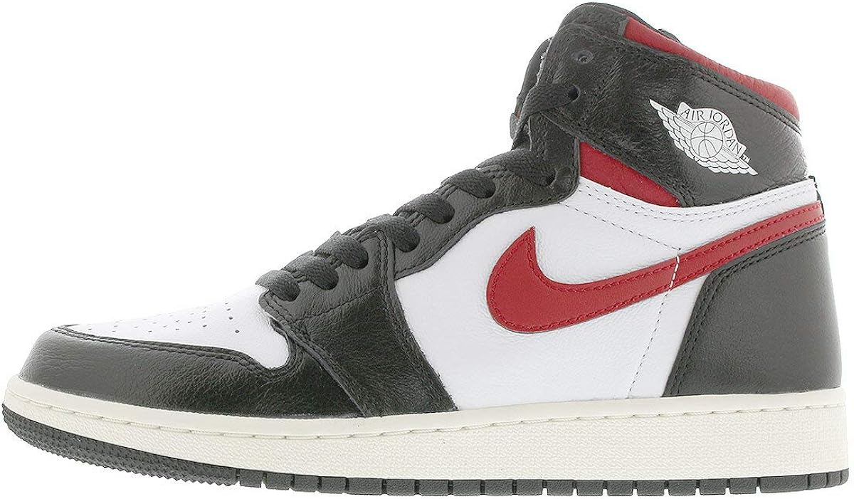 black sail white gym red