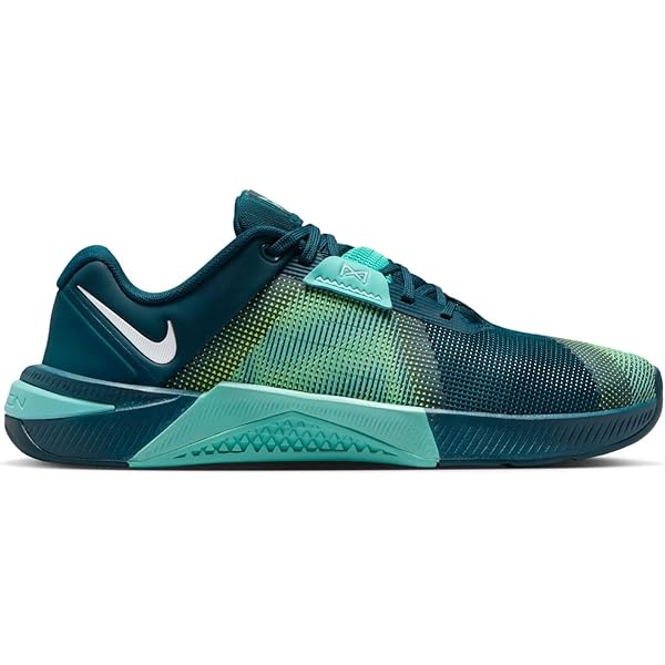 Nike Metcon 8 Men’s Black and Green Trainers Nike Metcon 8 Men main image 3