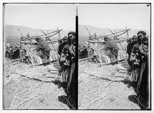 HistoricalFindings Photo: Bedouin Woman Weaving Papyrus mats,Middle East,Nomadic Arabs,1898-1946