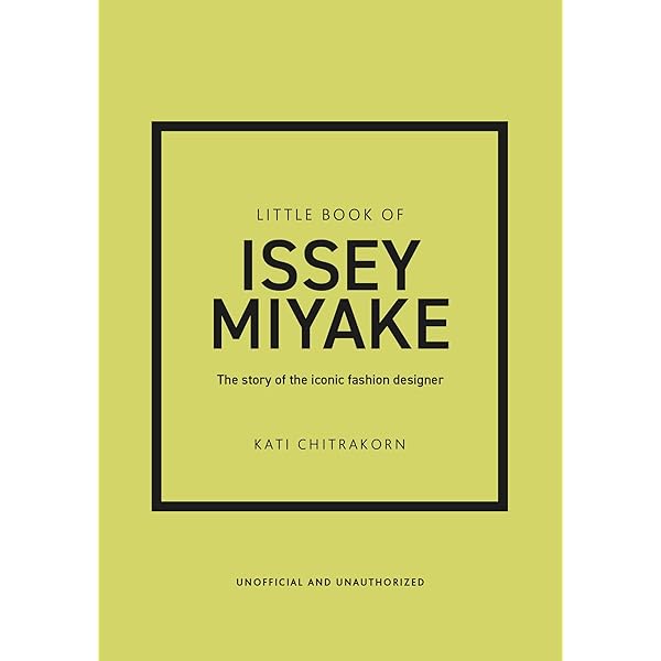 Pleats Please Issey Miyake (English, French and German
