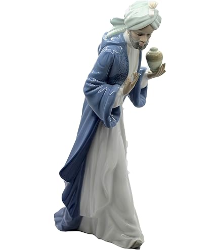 リヤドロ Nao by Lladro King Gaspar with Cup Nao by Lladro King Gaspar with Cup – Horgan's of Blarney