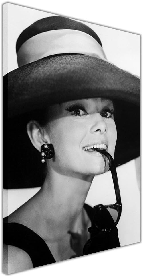 Leinwandbild Audrey Hepburn Mit Kaugummiblase – Pop Art Wanddekoration, Fertig Auf Keilrahmen, Made In Germany