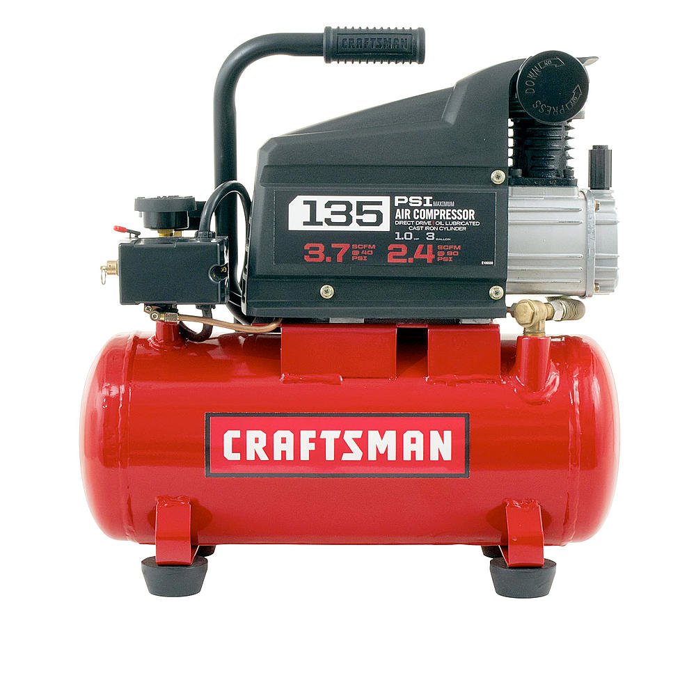 Amazon.com: Craftsman 3 Gallon Oil Lube 135psi Portable Air Compressor with  3 Piece Kit.: Home Improvement