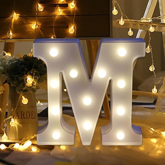 Igemy Alphabet Buchstaben Lichter LED leuchten weiße Kunststoff Buchstaben stehend hängen A-Z (M)
