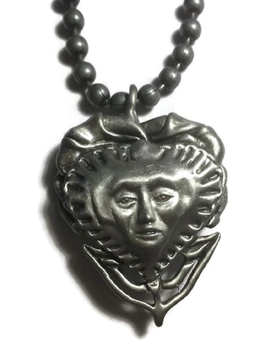 Amazon.com: Pirates Of The Caribbean / At World's End - Replica