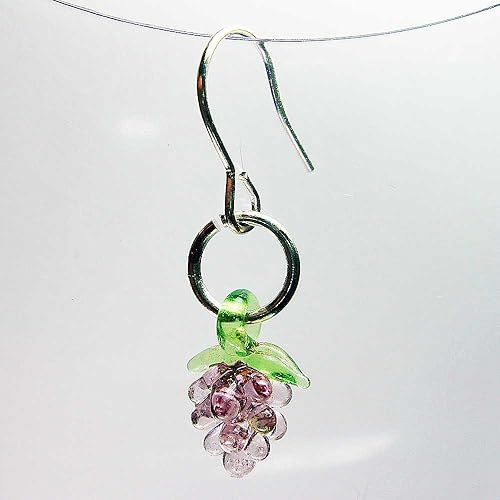 Amazon 純銀製 シルバーピアス ガラス細工 ぶどう 紫色 １ペア M 71 ガラスアクセサリー 森の妖精ガラス工房 ピアス 通販