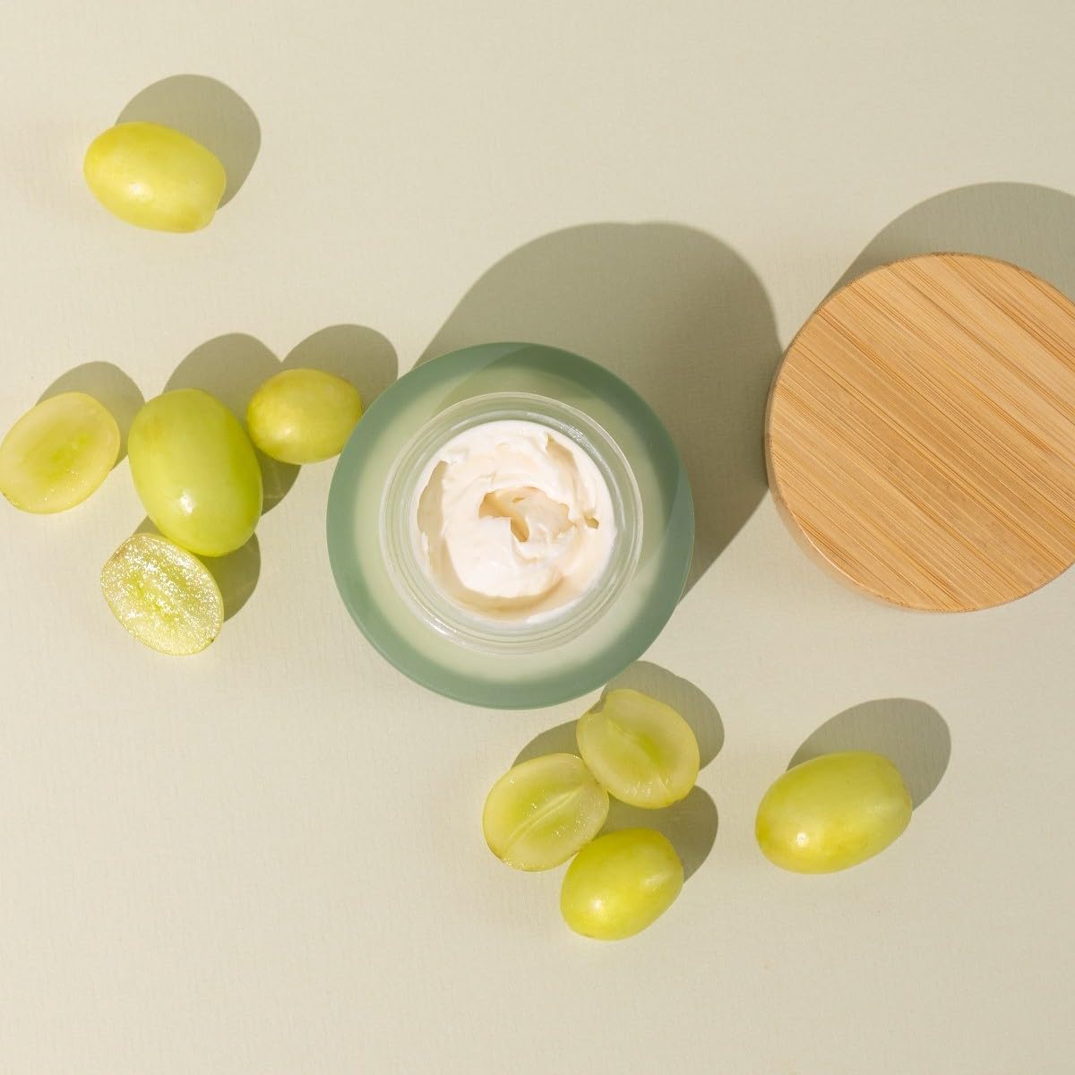 Willow Advanced Collagen Repair Cream - 50ml Vegan Organic Moisturizer for Anti-Ageing, Wrinkles, Fine Lines - Rosehip Oil, Black Cohosh, Grape Cell Extract, Hyaluronic Acid - Face - Award-Winning