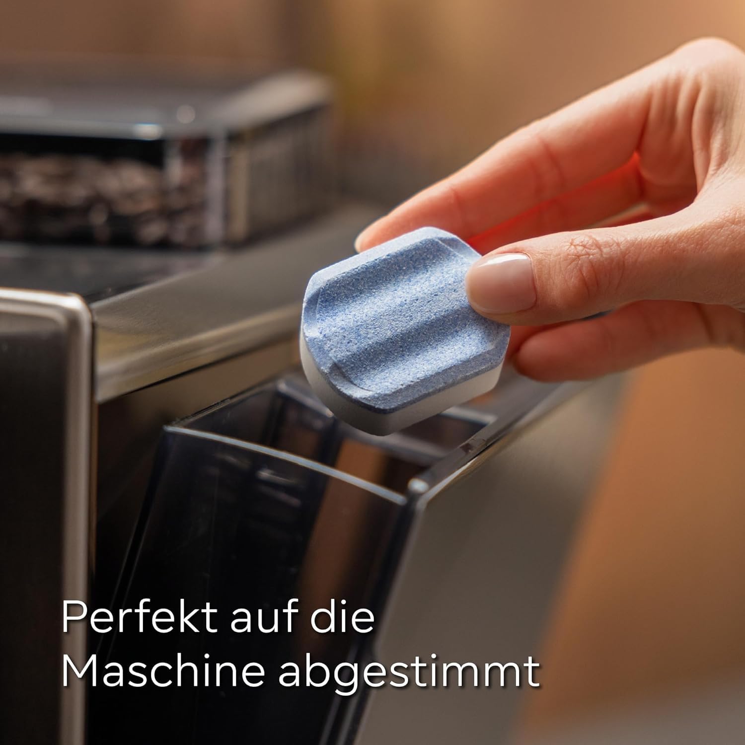 Siemens Entkalkungstabletten TZ80002A, 3 Stück, entfernt Kalkablagerungen und schützt vor Korrosion, Original-Zubehör, passend für Kaffeevollautomaten der EQ Reihe, sowie Einbauvollautomaten 2