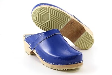 royal blue clogs