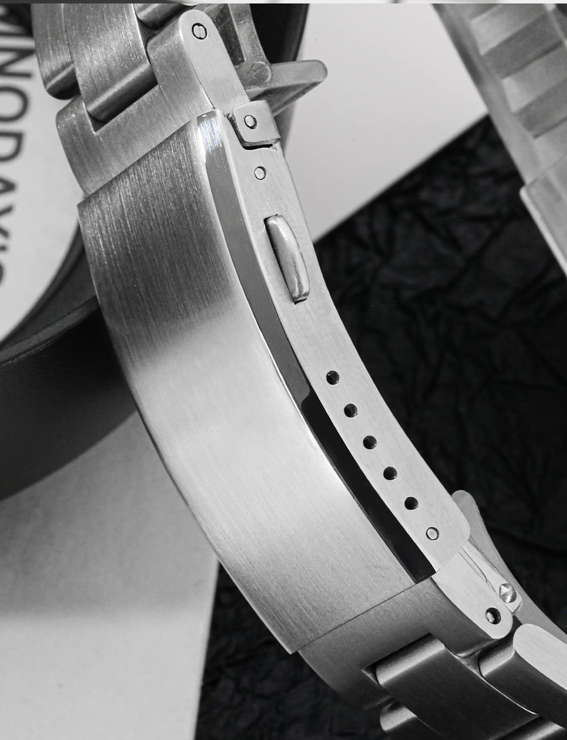 watchdives Watch Buckle 18mm Stainless Steel Watchband Clasp Silver Fold Safety Milled Clasp Replacement