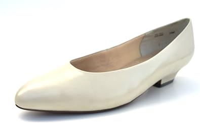 ivory leather pumps