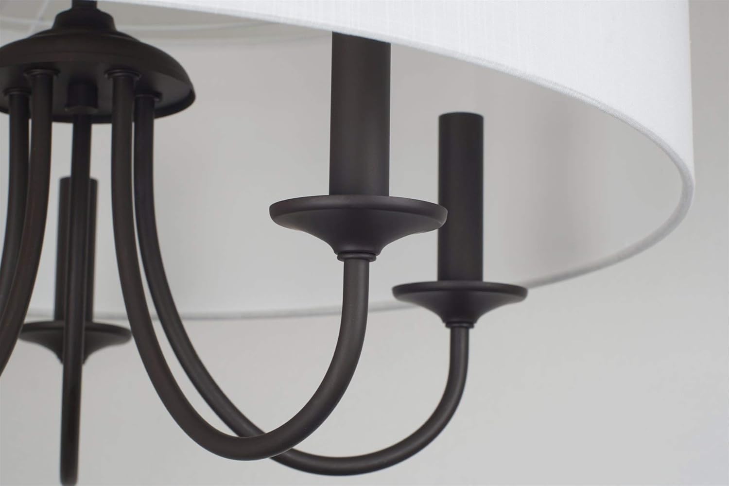 Kira Home Quinn 21" Traditional 5-Light Chandelier + White Linen Drum Shade, Oil-Rubbed Bronze Finish - - 