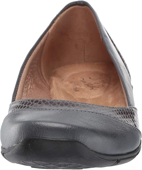 lifestride deja vu women's flats