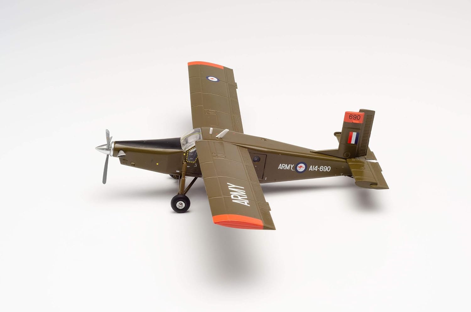 herpa 580489 Royal Australian Army Pilatus Aviation Corps PC-6 Turbo Porter Aircraft/Miniature Wings for Craft Collection and as a Gift Multicoloured 580489 - Image 5