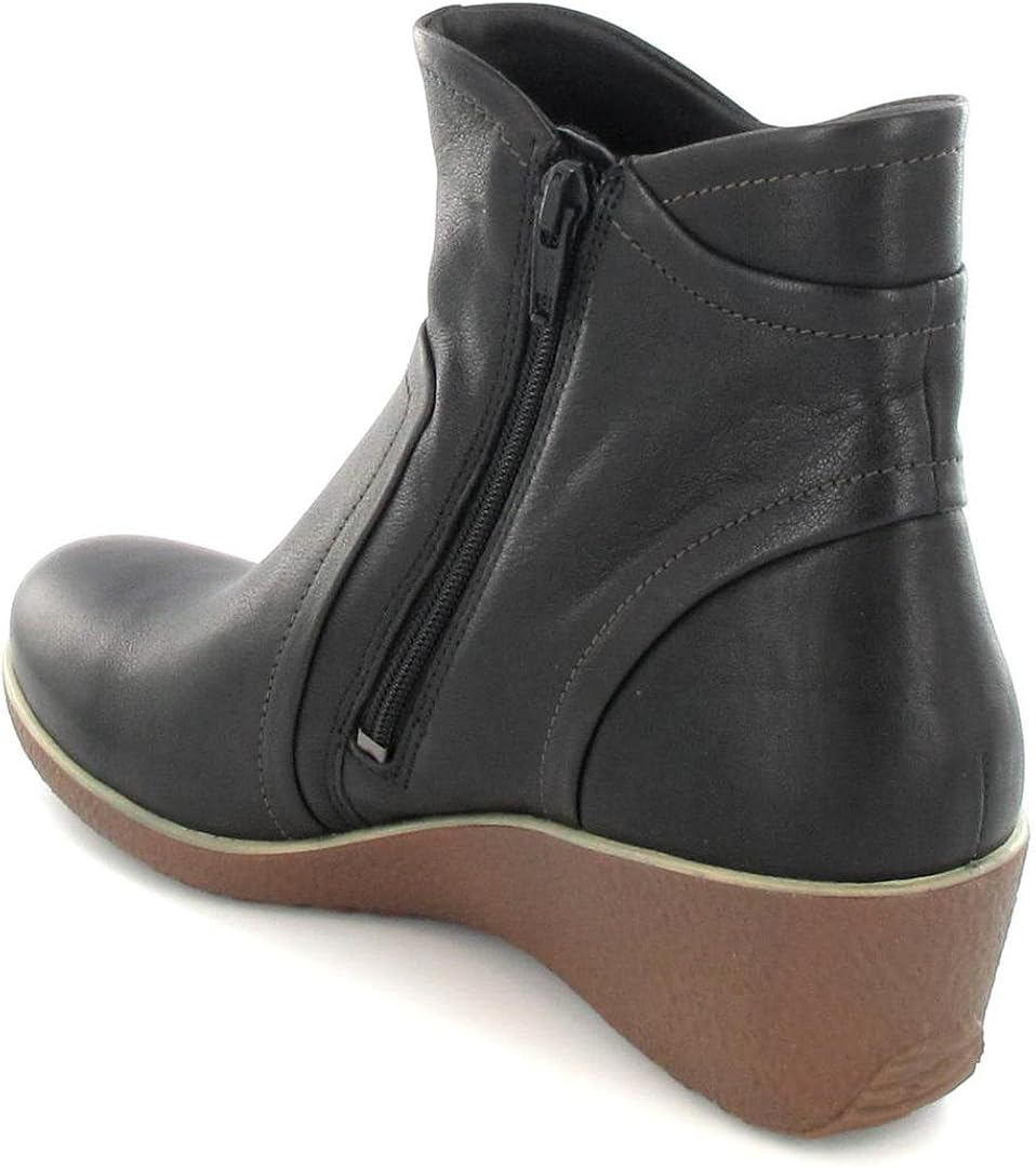 ecco shiver wedge