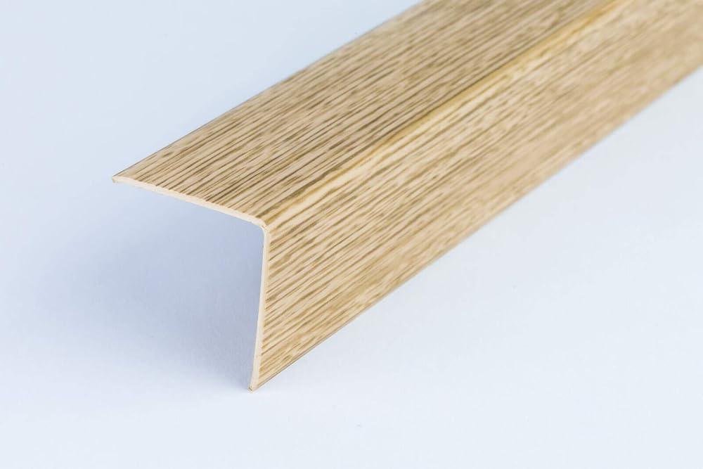 TMW Profiles Wood Effect PVC Corner 1M Edge Guard 20x20mm Oak