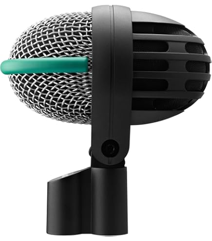 AKG D 112 ダイナミックマイク AKG ( アーカーゲー ) D12VR Kick the hammer 楽器用ダイナミック 配信機器・PA機器・レコーディング機器