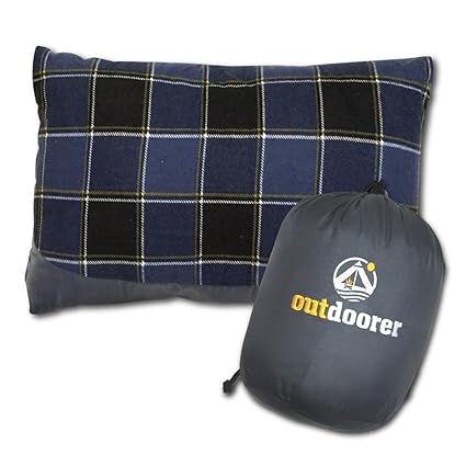outdoorer Campingkissen, blau kariert, leicht, Kleiner Packsack, das Reisekissen
